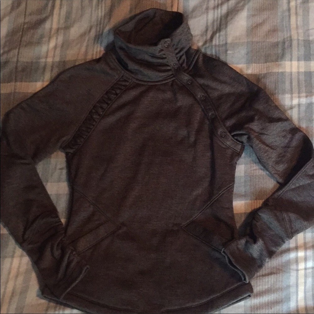 ✨NEW✨Chill Chaser Pullover - Picture 3 of 6